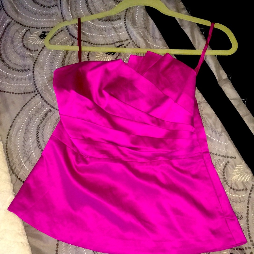 New! Gorgeous Fuschia peplum top size small
